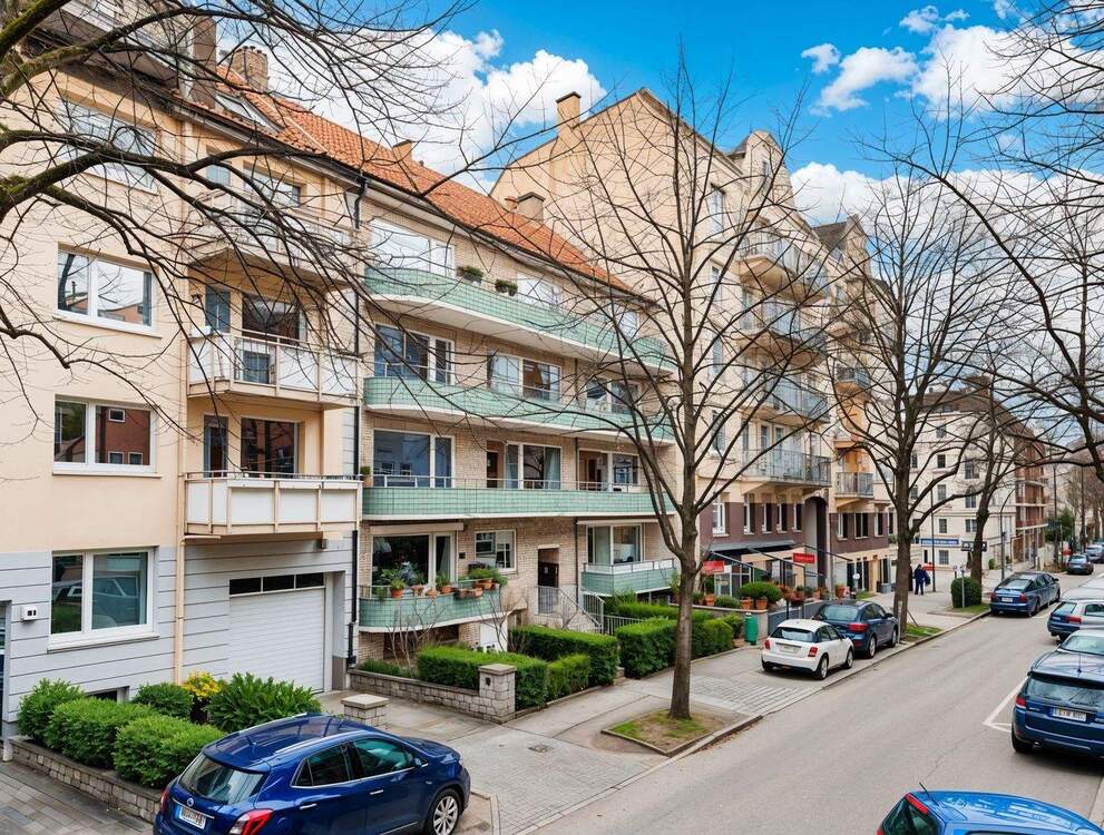 Thumbnail-2-Zi.-Whg. mit 65qm2 | Tiefgaragenstellplatz | HH-Eppendorf | Parkett, EBK., GELEGENHEIT!