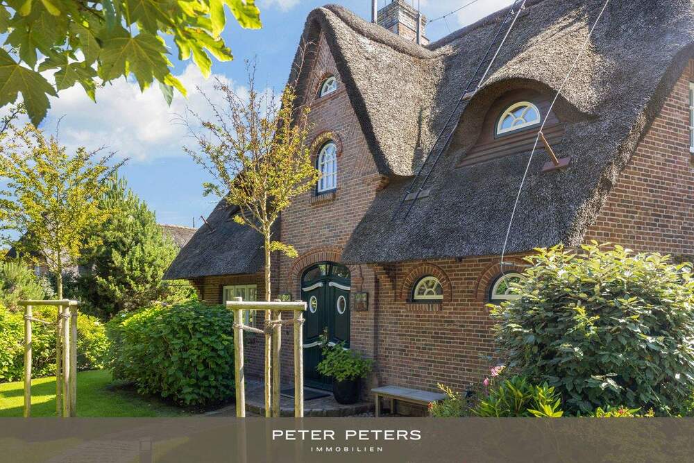 Thumbnail-Großzügige Doppelhaushälfte unter Reet mit Einzelhauscharakter in Kampen