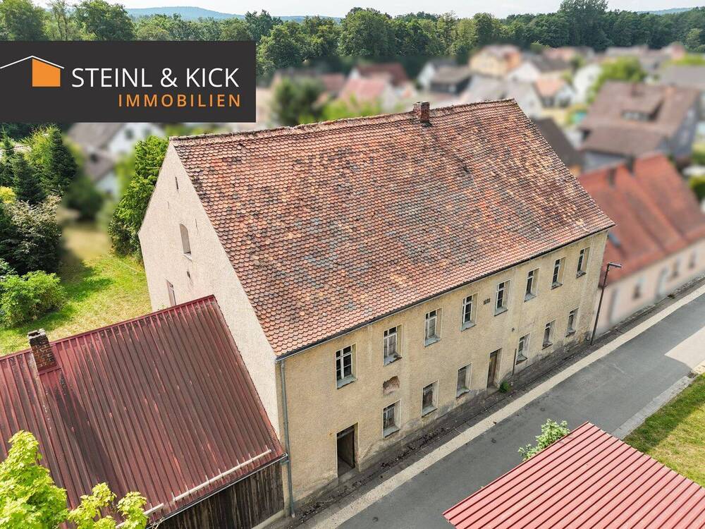 Thumbnail-Denkmalgeschütztes Gebäudeensemble in Hirschau – vielseitiges Entwicklungspotenzial