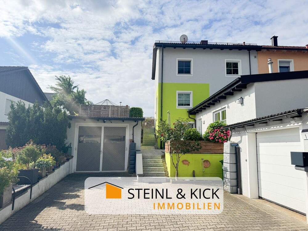 Thumbnail-Doppelhaushälfte mit ELW-Möglichkeit, Gartenidylle, Garage & XXL-Garage oder Werkstatt – Kümmersbruck