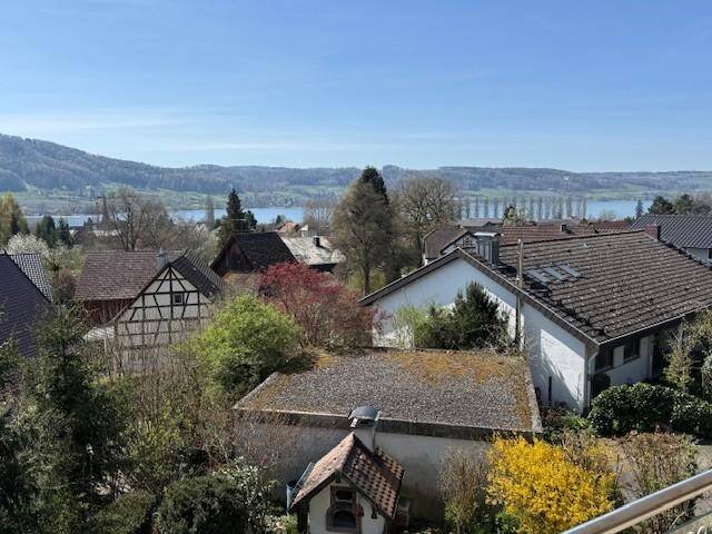 Thumbnail-3-Familienhaus mit Seesicht und guter Bausubstanz in bevorzugter sehr ruhiger Wohnlage