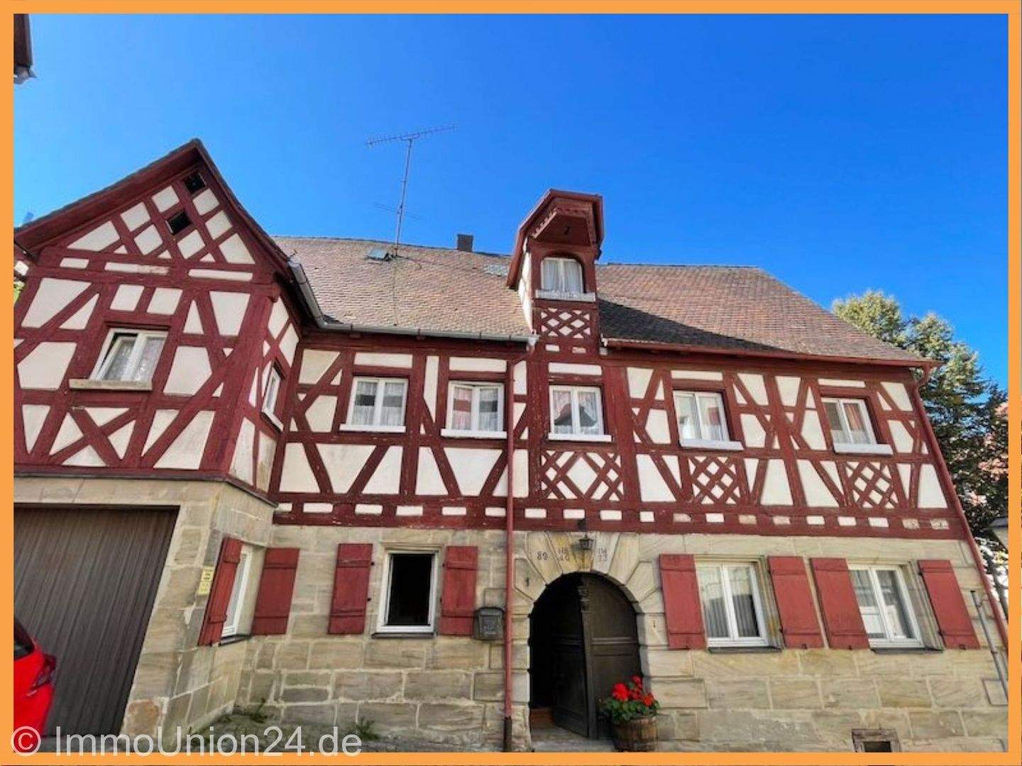 Thumbnail-NEU 225.000 für historisches 150 qm Fachwerk STADTHAUS im Herzen von Altdorf unter Denkmalschutz