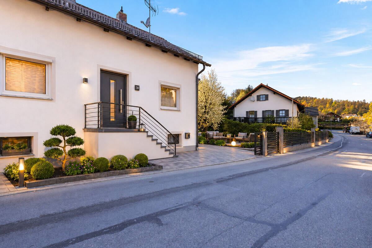 Thumbnail-Charmantes Einfamilienhaus in Bach an der Donau - umfassend saniert & sofort bezugsbereit