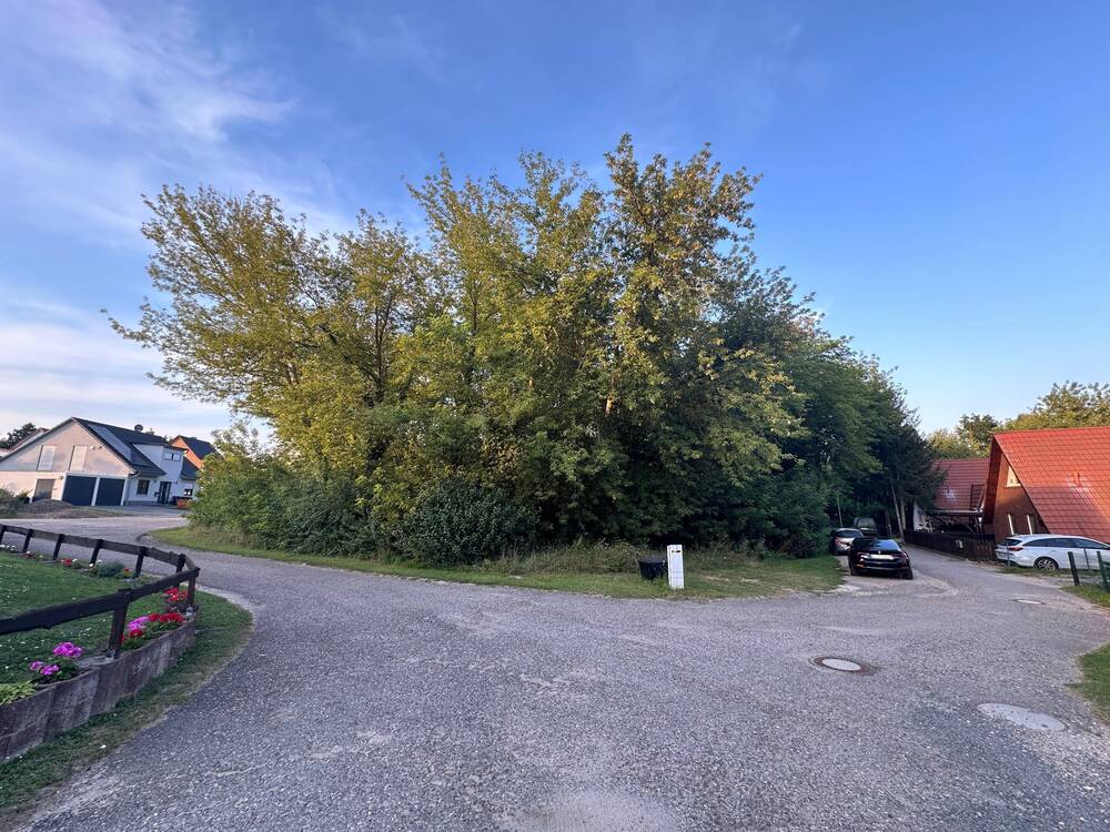 Thumbnail-Letzte Bauinsel für EFHer oder Reihenhaus im B-Plan Gebiet von Hohenmölsen mit 2.167 m²