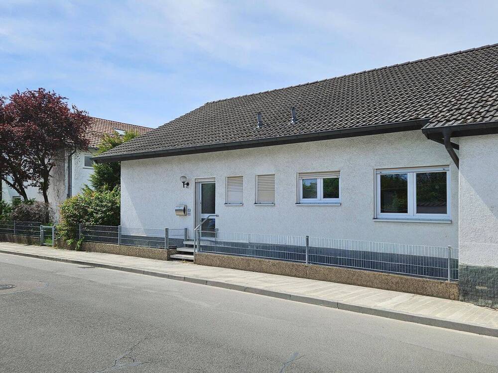 Thumbnail-Sanierung oder Neubau! Einfamilienhaus mit Einliegerwohnung in Sandhausen