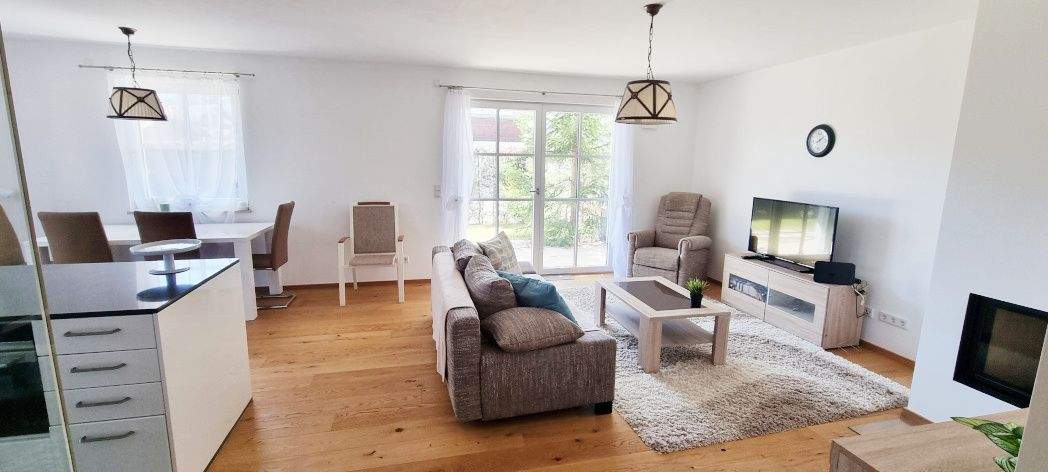 Thumbnail-Exklusive 2 Zi.-Wohnung in Bad Wiessee – mit Kamin, Garten und Terrasse. Ein Rückzugsort für alle, die das Besondere suchen!