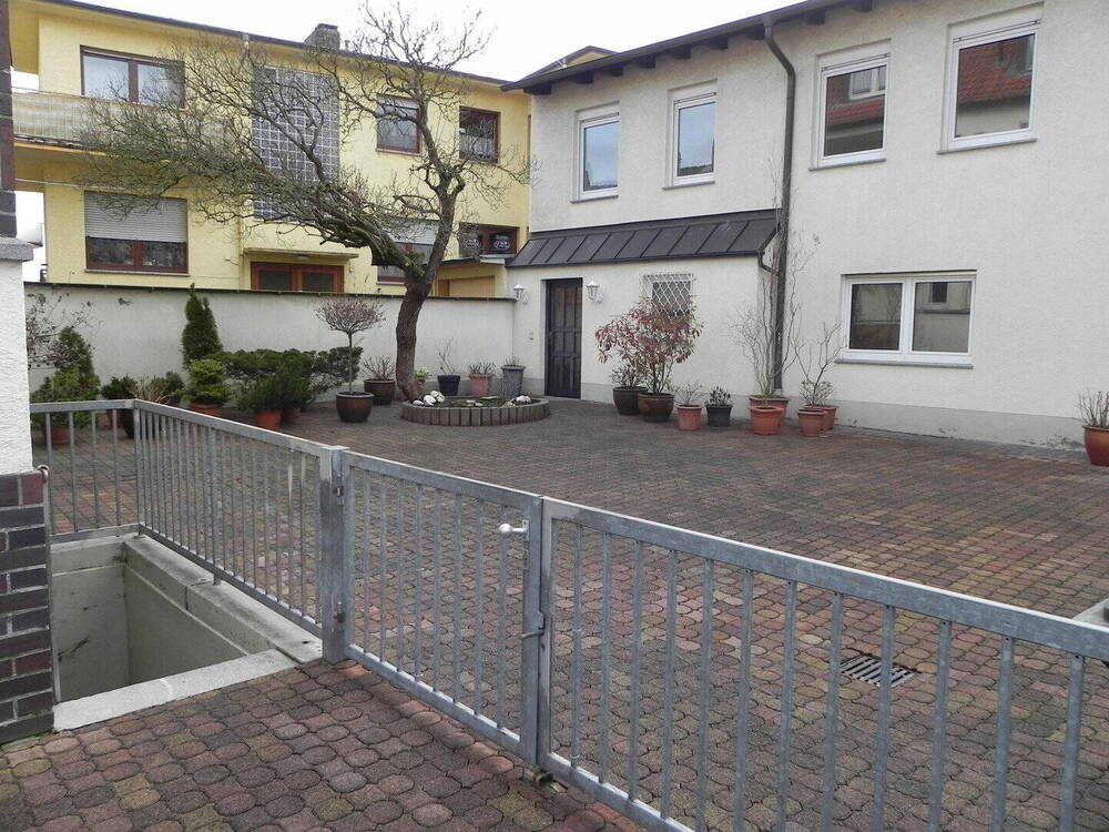 Thumbnail-Sanierte Wohnung im Herzen Biebers - freistehendes Einfamilienhaus