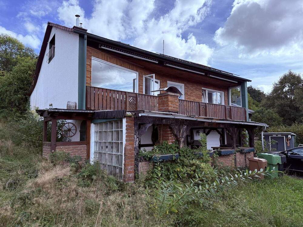 Thumbnail-Freistehendes Einfamilienhaus mit Potenzial in beliebter Lage von Wiehl