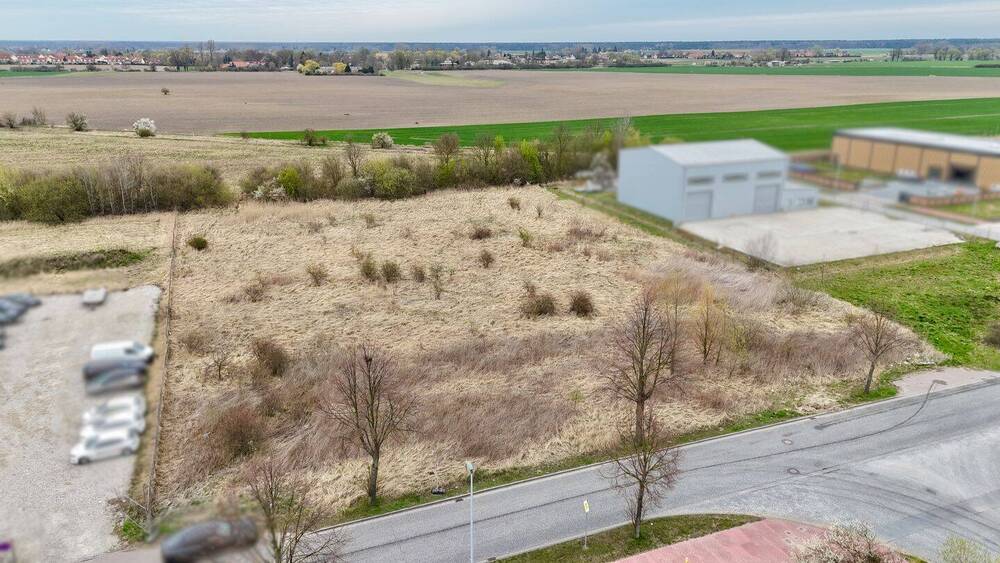 Thumbnail-Attraktives Gewerbegrundstück im etablierten Gewerbepark mit ca. 6.500 m² Fläche