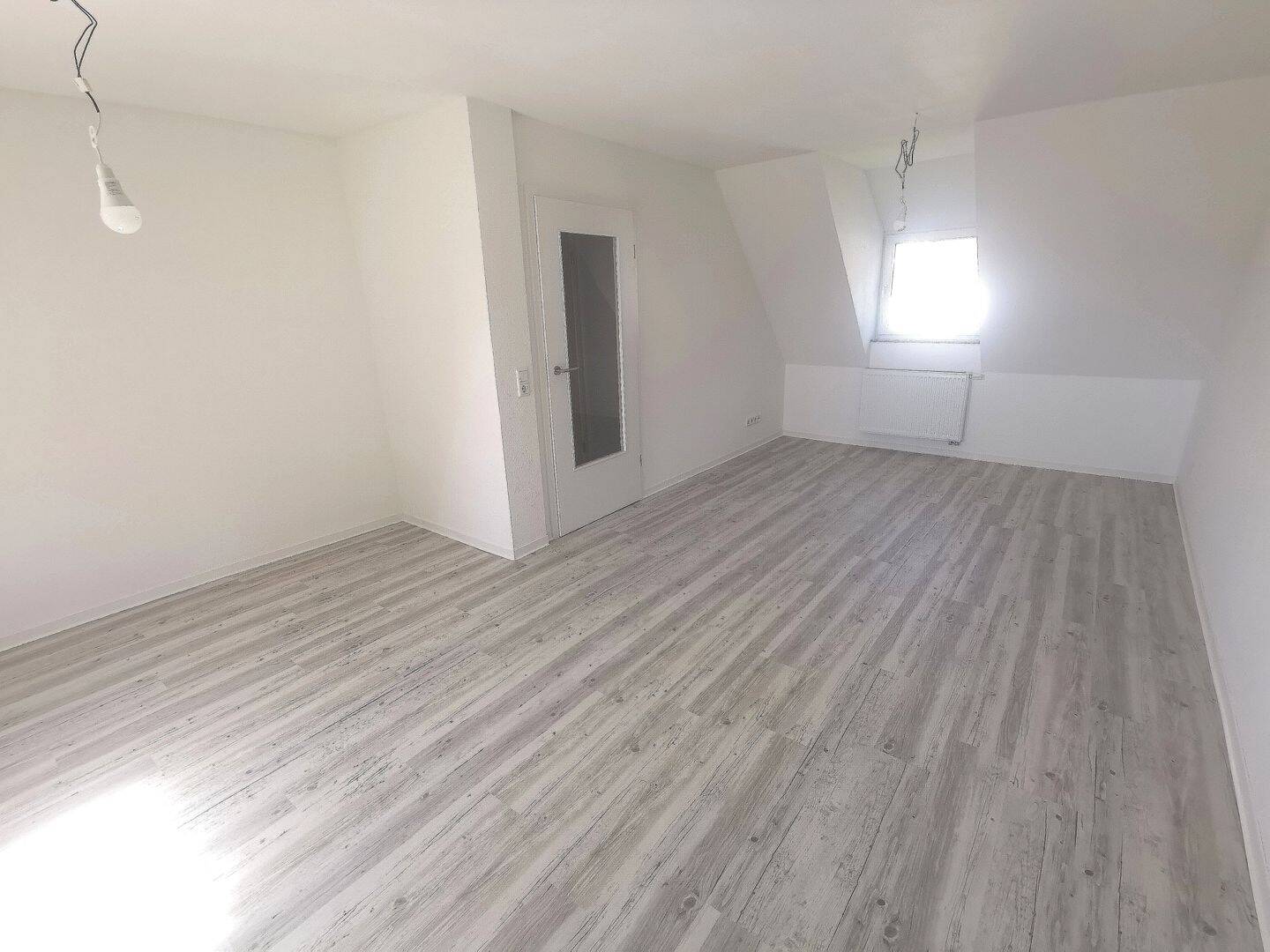 Thumbnail-Moderne 2-Zimmer-Wohnung in Lüdenscheid mit idealer Anbindung