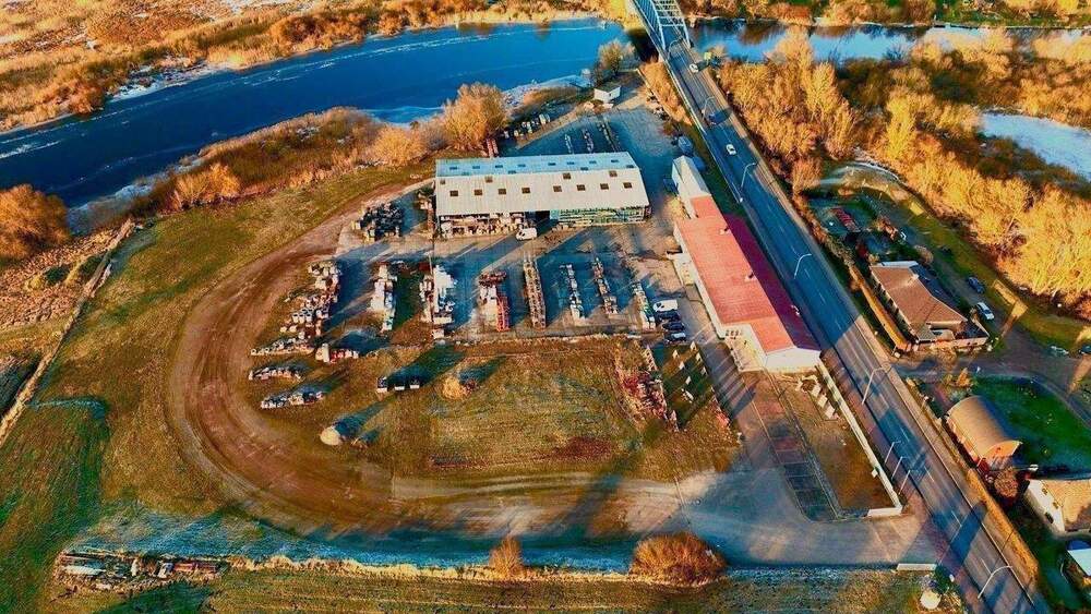 Thumbnail-Baugrundstück aktuell mit Lagerhalle- und Verkaufsfläche - Gute Lage in Demmin (Produktion, Lager, Verkauf, Logistik, Marina)