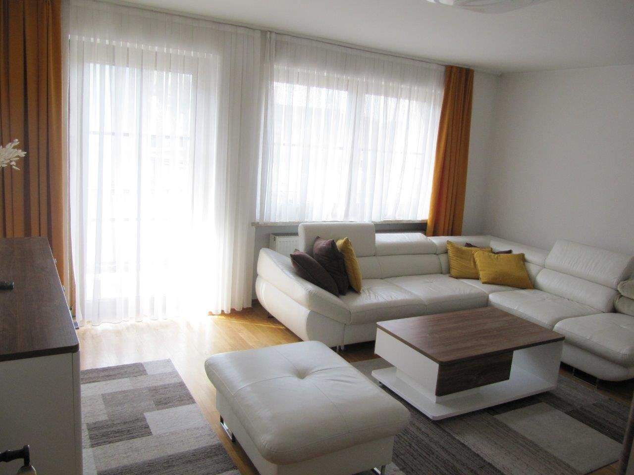 Thumbnail-große 4 12-Zimmer-EG-Wohnung in zentrumsnaher Lage von Mainburg