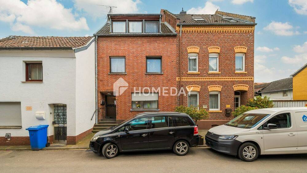 Thumbnail-Zukunftssicheres Investment: Vielseitiges MFH mit vier Wohneinheiten, Garten und Innenhof