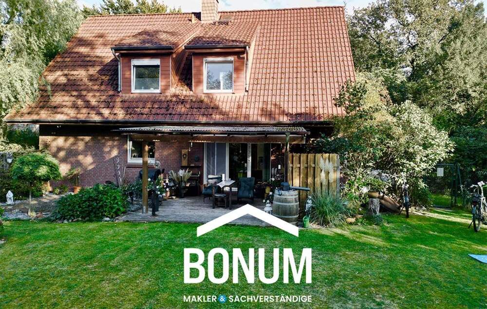 Thumbnail-OTT.-QUELKHORN Neuwertiges Wohnhaus mit 2 WE u. großem Grund in gefragter ländlicher Umgebung