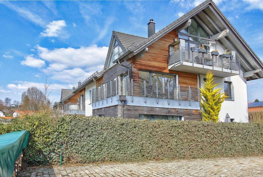 Thumbnail-HOHENSCHÄFTLARN: Charmante Wohnung in grüner Lage