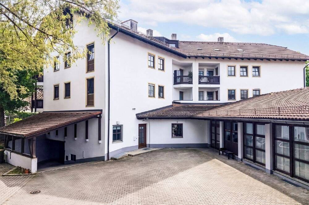 Thumbnail-PÖCKING: BÜRO PRAXIS MIT ATTRAKTIVEM GEWERBESTEUERHEBESATZ