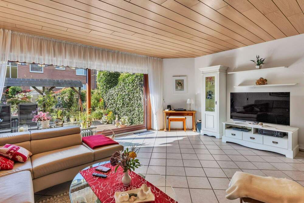 Thumbnail-Ein Haus voller Möglichkeiten - gepflegtes Haus mit 184 m² Wohn-Nutzfläche