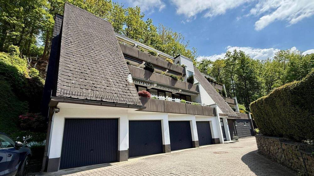 Thumbnail-Gepflegte 3-Zimmer Wohnung mit Balkon und Garage