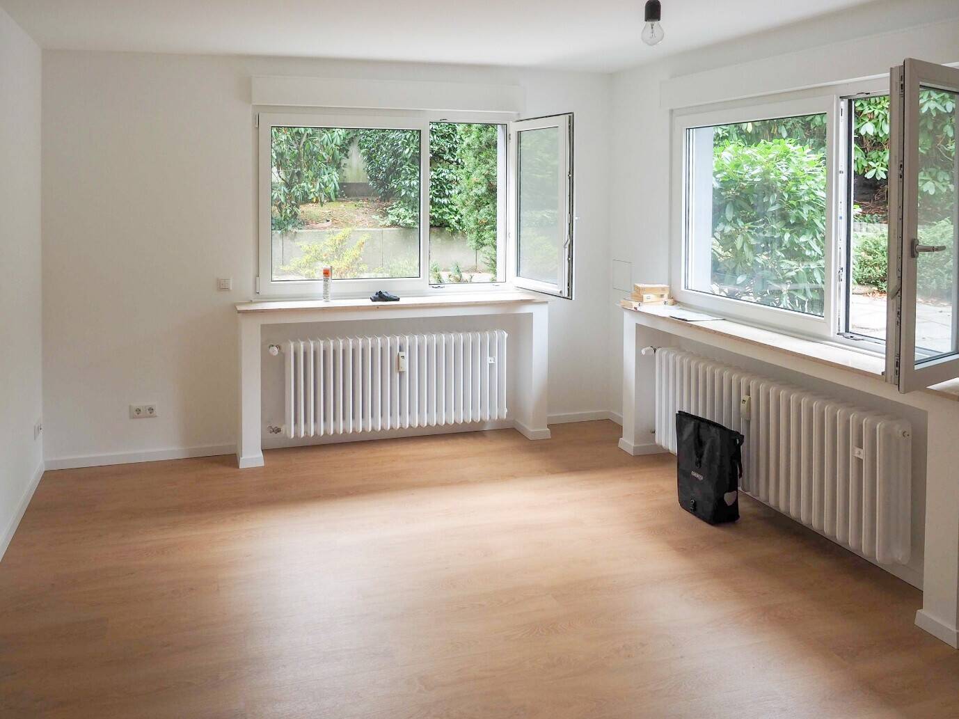 Thumbnail-Braunsfeld 2 Zimmer-Eigentumswohnung - 2016 umfassend modernisiert - in bester Ruhiglage am Stadtwald
