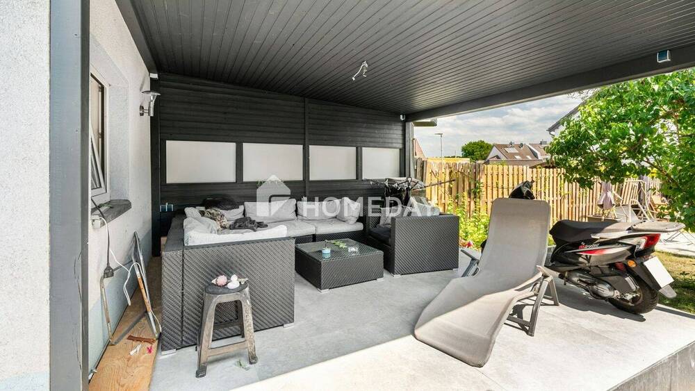 Thumbnail-Familienfreundliches Zuhause mit zwei Terrassen, Gartenhaus und moderner Einbauküche