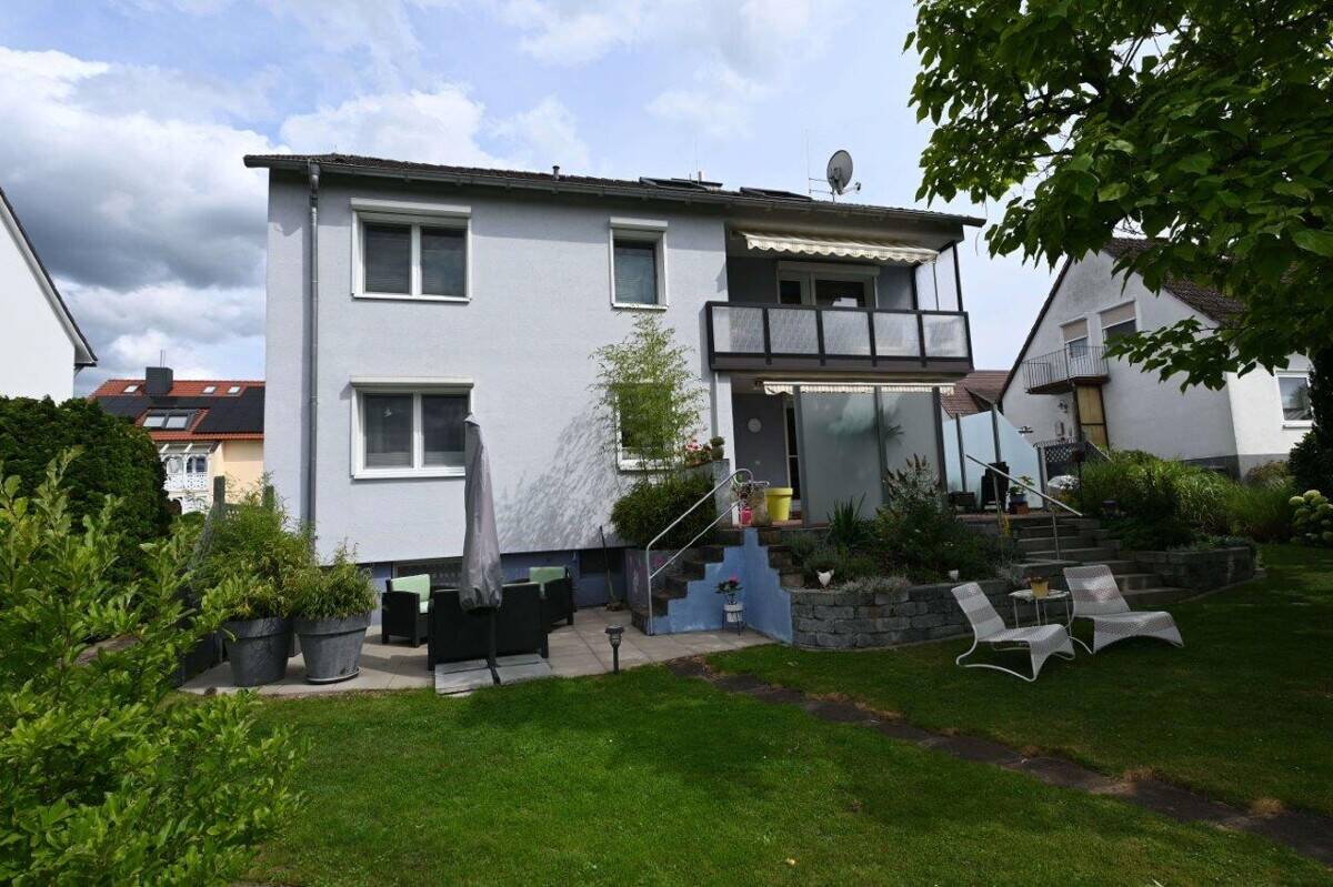 Thumbnail-Modernes Zweifamilienhaus mit großem Garten in zentraler Lage von Nörten-Hardenberg