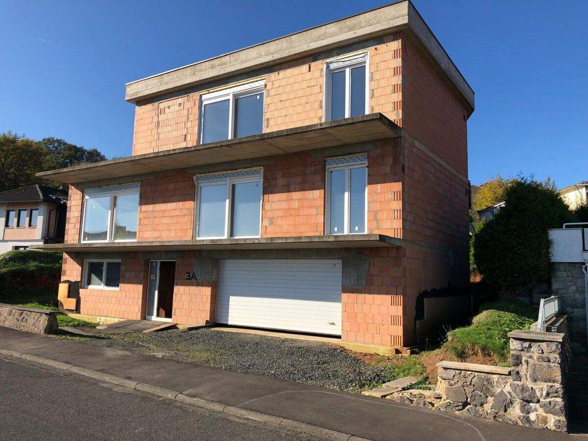 Thumbnail-Zweifamilienhaus im Rohbau. Hervorragende Lage mit traumhafter Aussicht in Nidda