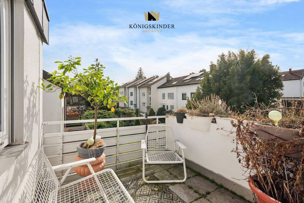 Thumbnail-Lichtdurchflutete 2-Zimmer-Wohnung in ruhiger Wohnlage von Bad-Cannstatt-Birkenäcker