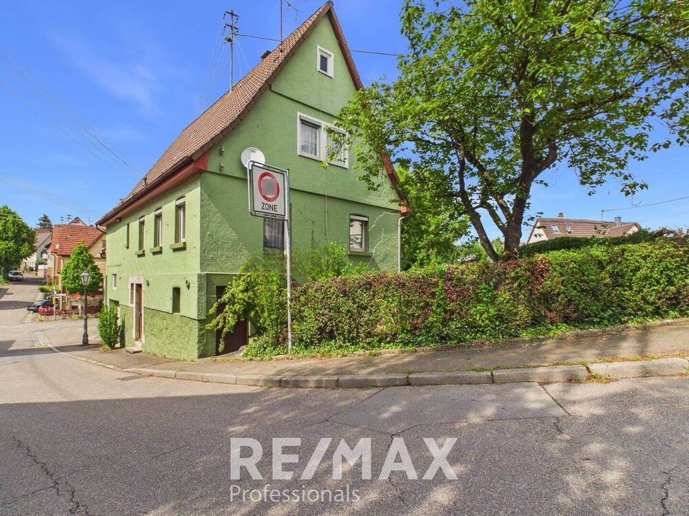 Thumbnail-Ehemaliges Bauernhaus mit Ausbaureserve und Garten