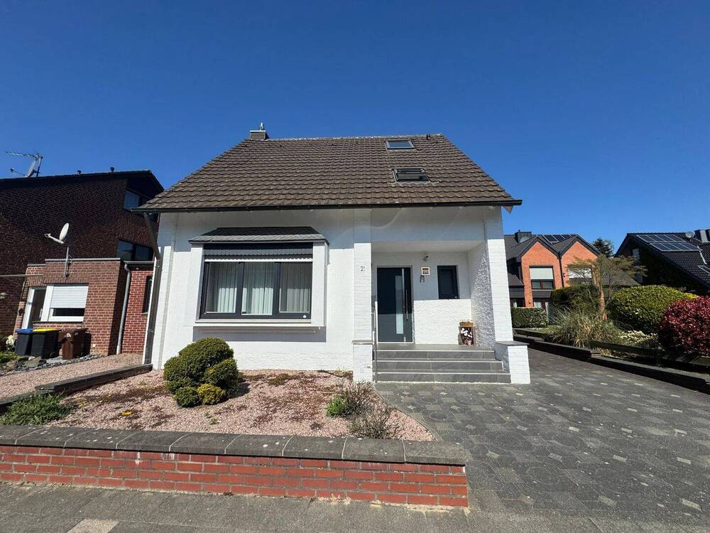 Thumbnail-Freistehendes Einfamilienhaus auf dem Lande