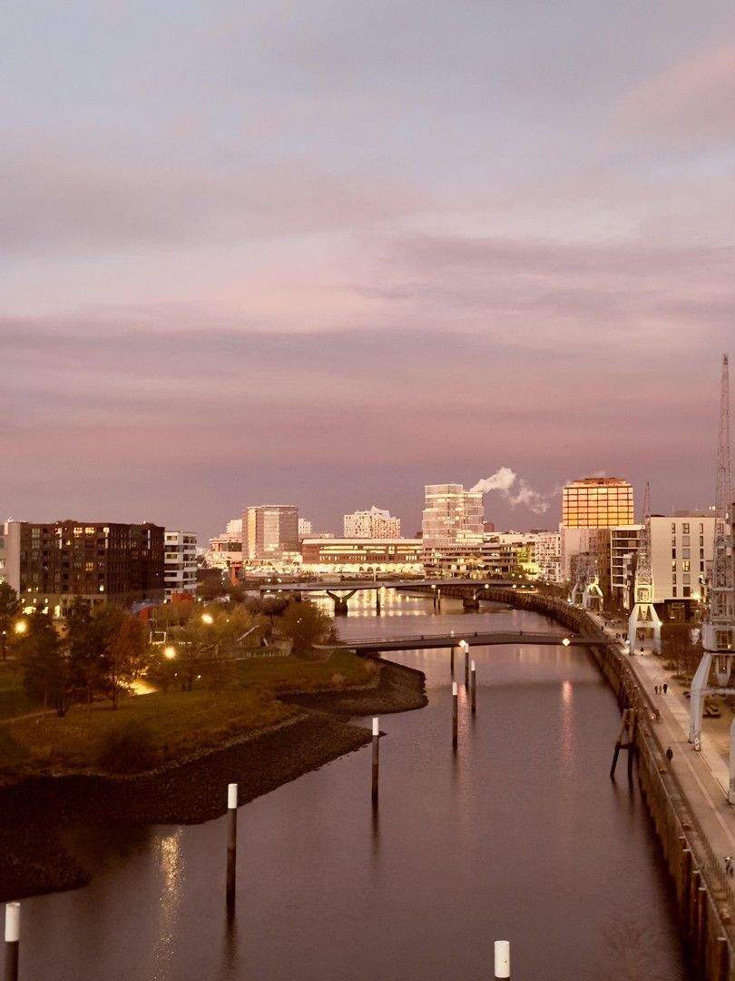 Thumbnail-Elbphilharmonie-Blick | Roots Waterfront - Premium-Wohnen in der HafenCity