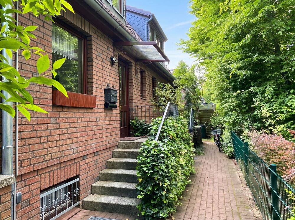 Thumbnail-Reihenhaus mit Südterrasse, Carport und Vollkeller in perfekter Lage