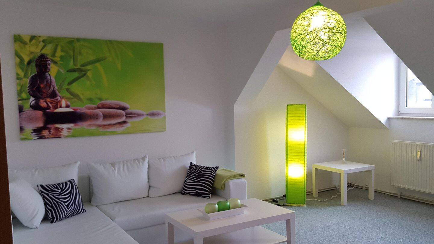 Thumbnail-renovierungsbedürftige 2-Zimmer ETW zum 9,6-fachen der Jahresnettokaltmiete