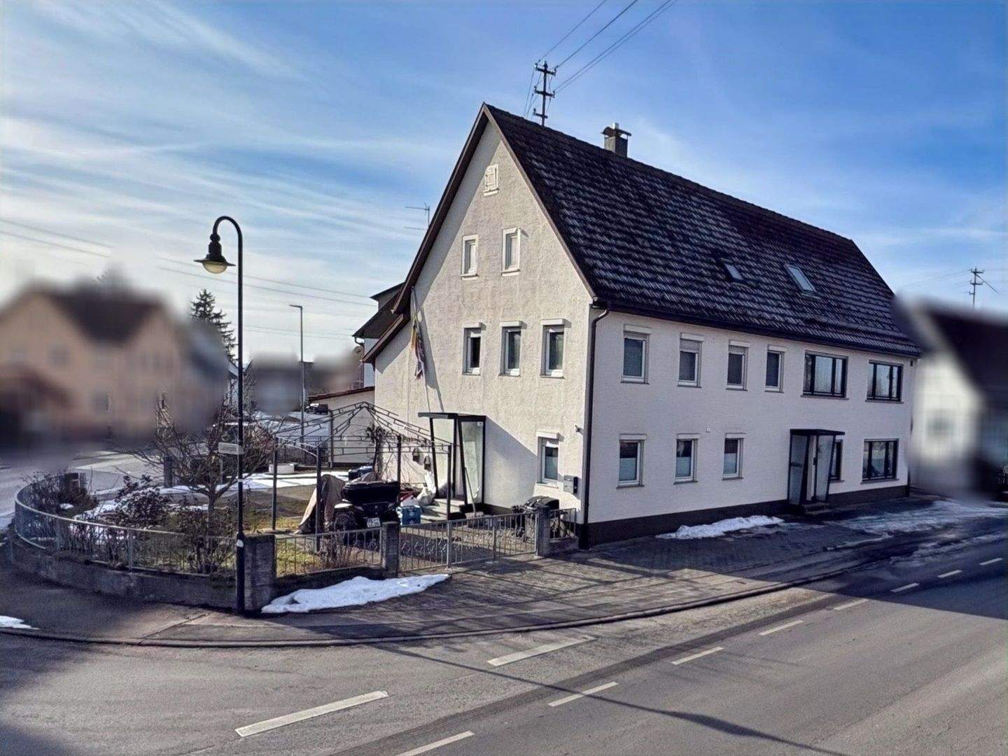 Thumbnail-Geräumiges Doppelhaus in Winterlingen