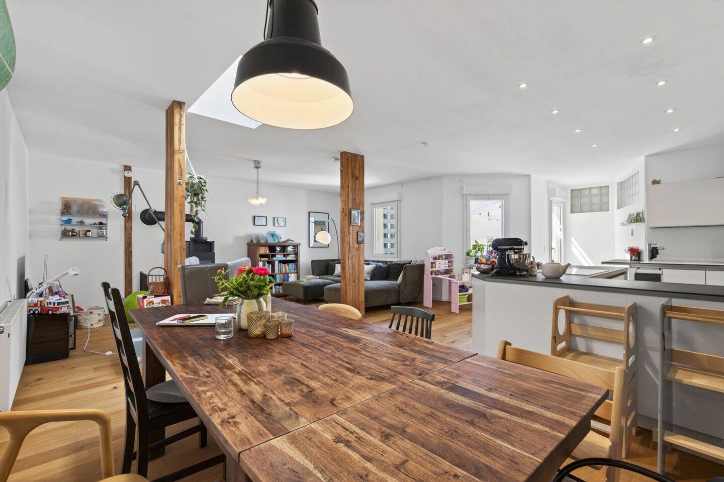 Thumbnail-Altbau trifft Moderne - attraktive 4-Zimmer-Wohnung in denkmalgeschütztem Haus in zentraler Lage