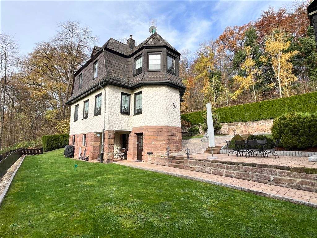 Thumbnail-Stilvoll saniertes, wunderschönes Anwesen auf großem Grundstück mit Gästehaus und Doppelgarage