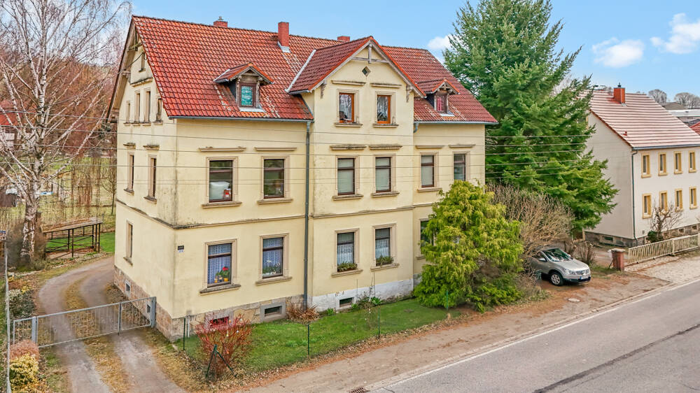 Thumbnail-+Investieren leichtgemacht: Familienfreundliches MFH mit drei 4-R-W, Keller & Garten (Neustadt Sa.)+