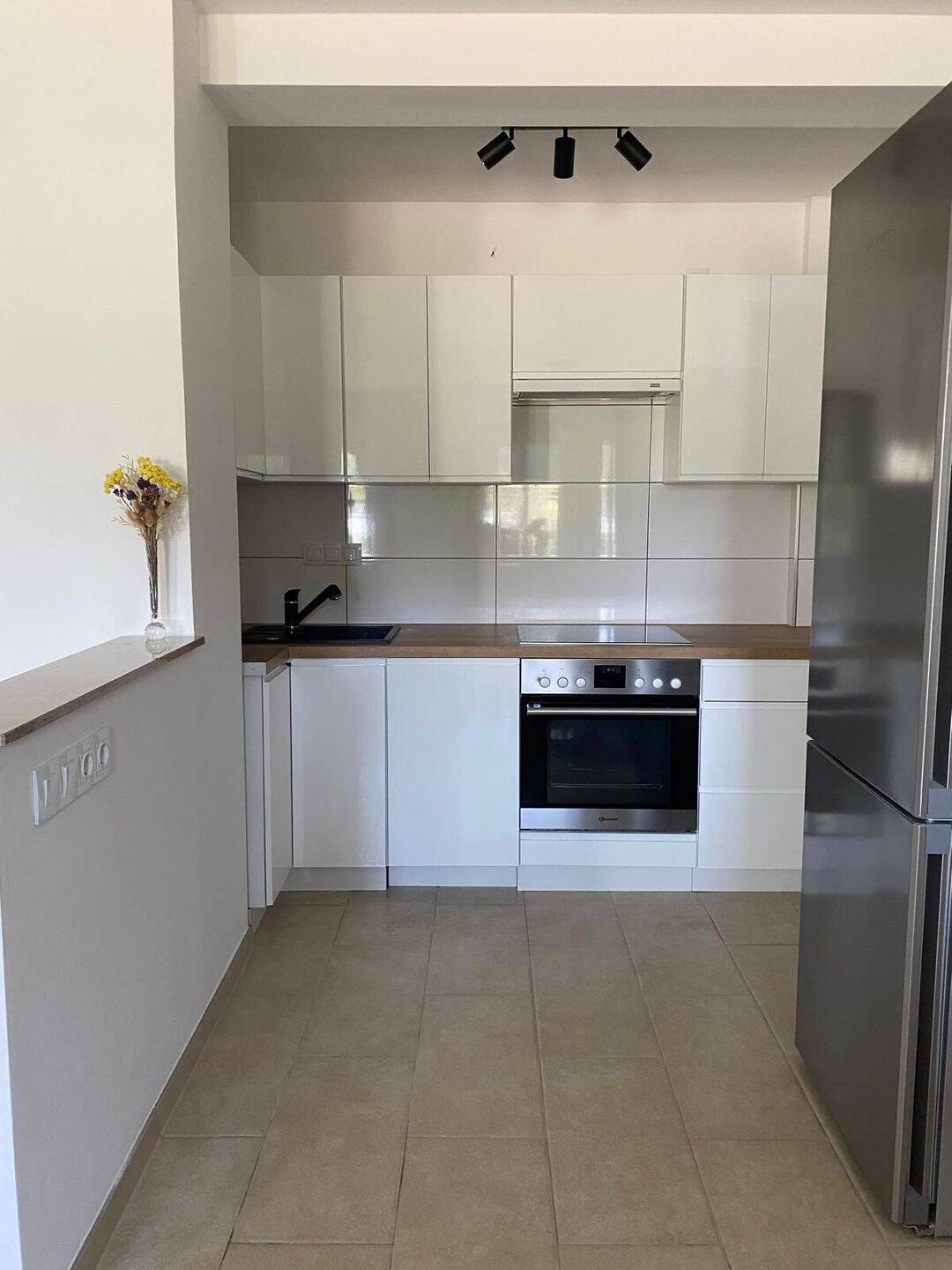 Thumbnail-Modern möblierte 4 RWE mit grünen Blick zur Neiße und Gemeinschaftsgarten!