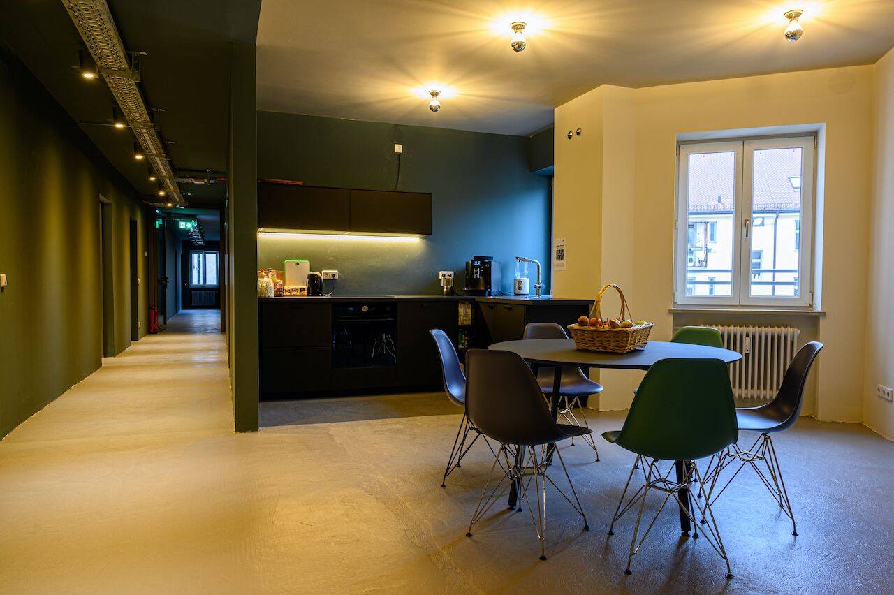 Thumbnail-Private Büroflächen nahe Sendlinger Tor - flexibel, ab 6 Monaten, Desk-Preis