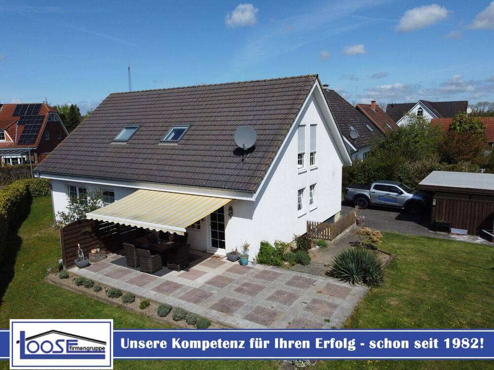 Thumbnail-Großes Zweifamilienhaus in ruhiger Lage in Pönitz