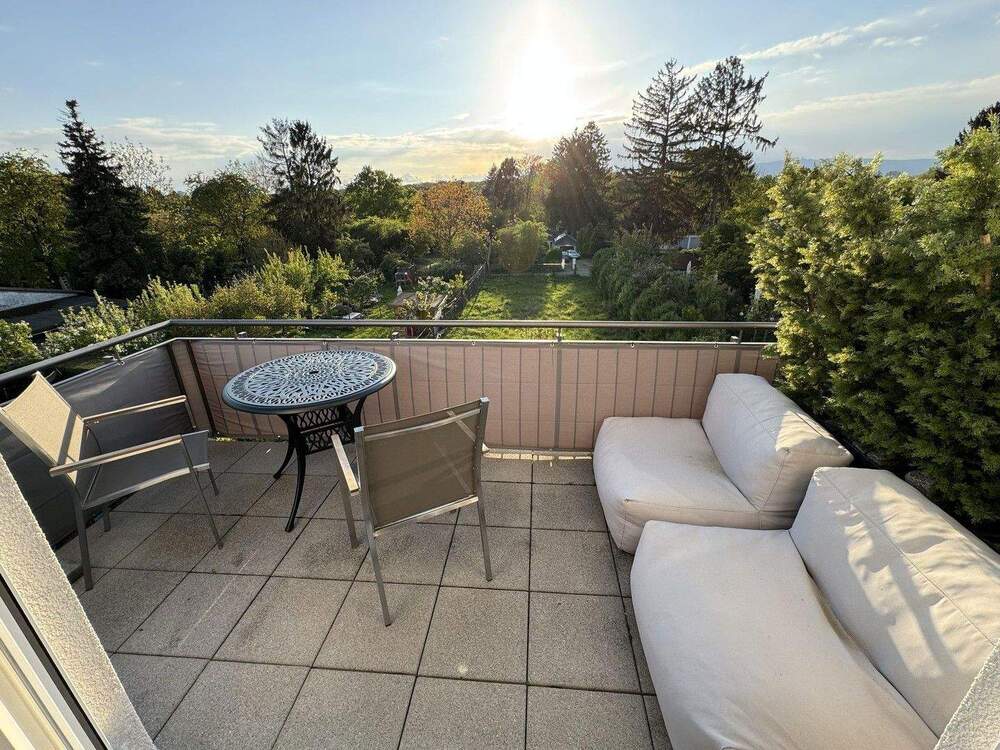 Thumbnail-3-Zimmer Wohnung mit einzigartigem Grünblick inkl. TG-Stellplatz - Sackgassenlage, ohne Maklerkosten