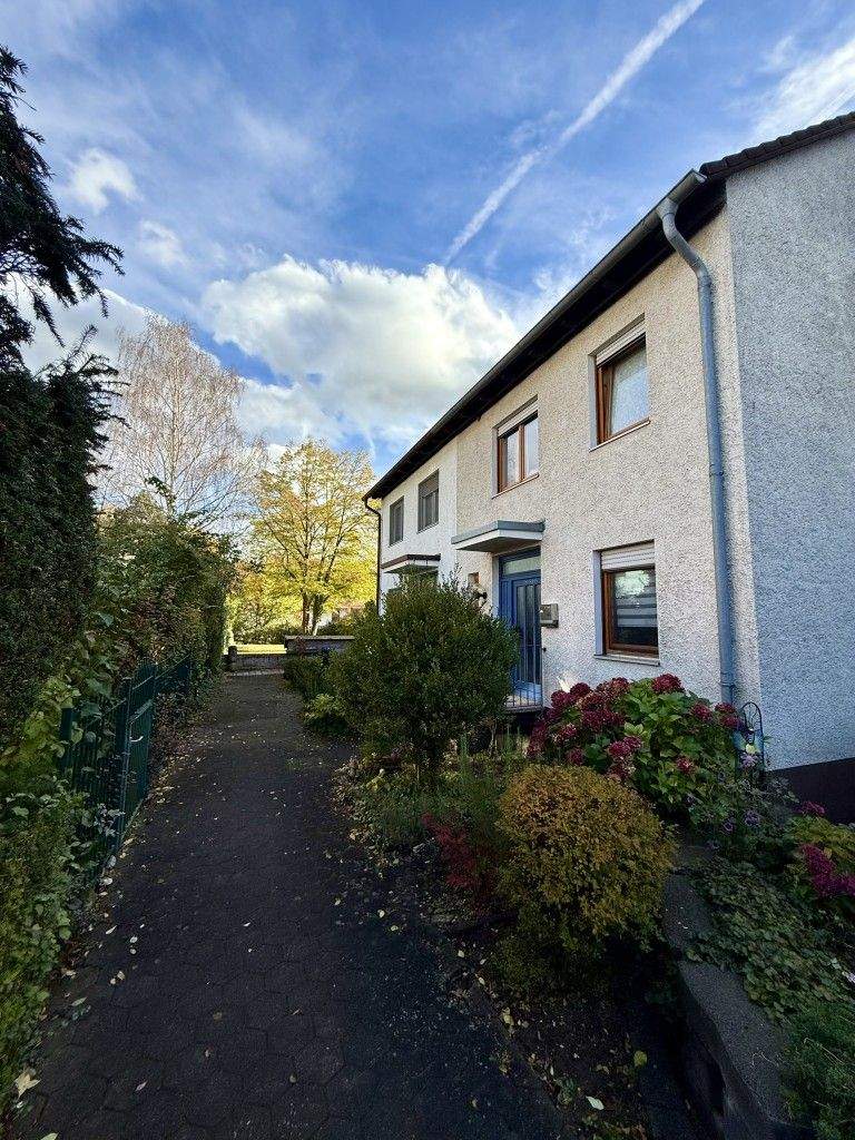 Thumbnail-Raumwunder – Reihenmittelhaus mit Carport und Stellplatz in Stegaurach-Debring zu verkaufen