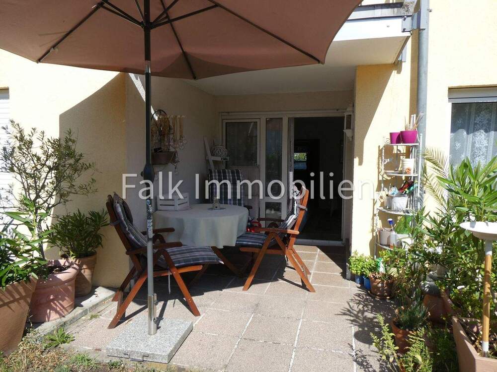 Thumbnail-***Investitionsgelegenheit! Vermietete 2 ZKB, Terrasse+TG-Stellplatz in Schwetzingen-Schälzig***