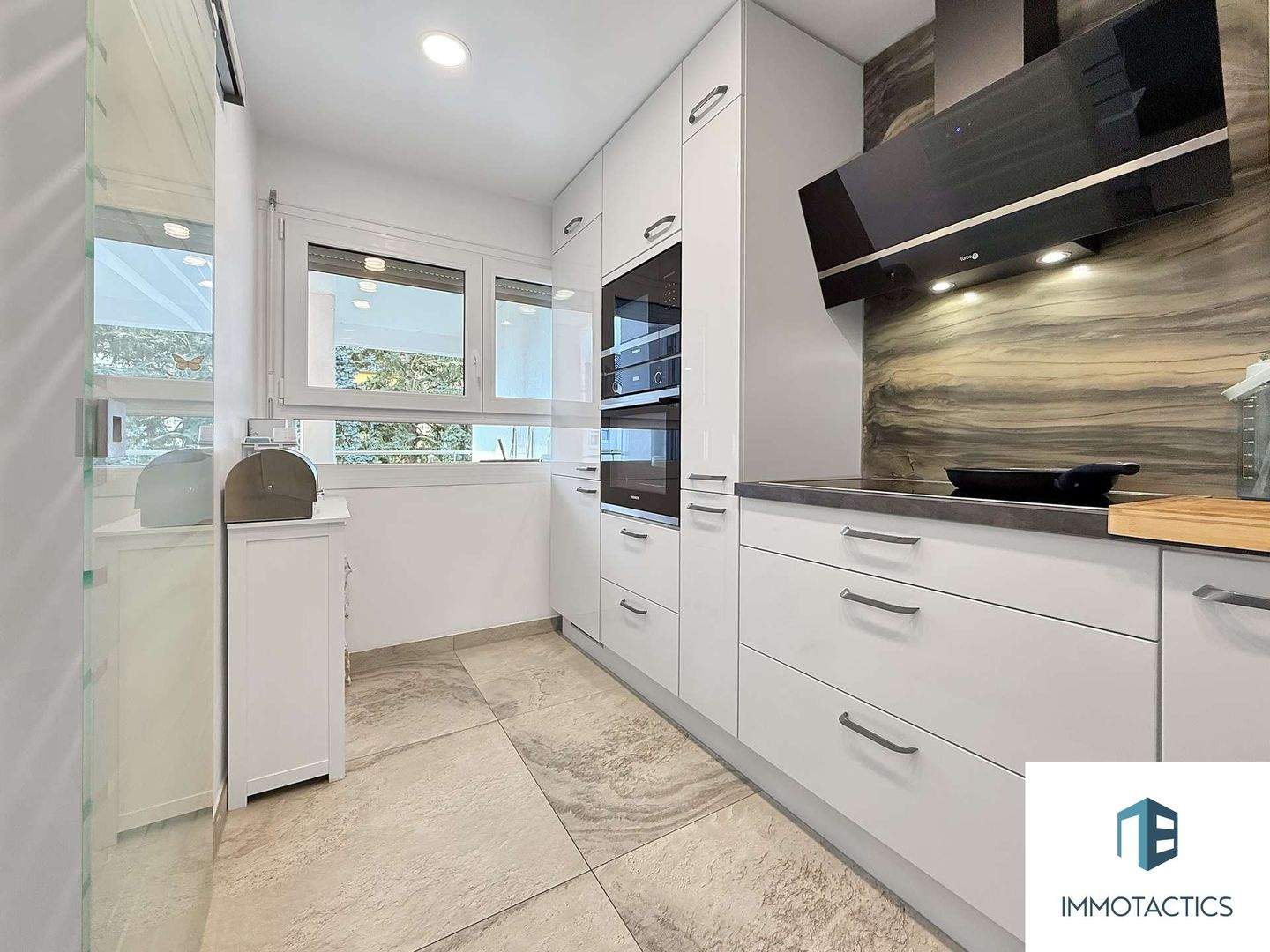 Thumbnail-2021 top-sanierte, Energieeffiziente und moderne Eigentumswohnung mit Balkon & Stellplatz