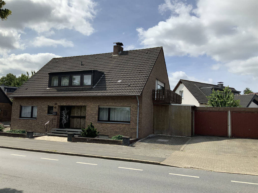 Thumbnail-Freistehendes Haus mit viel Platz für 1 bis 2 Familien