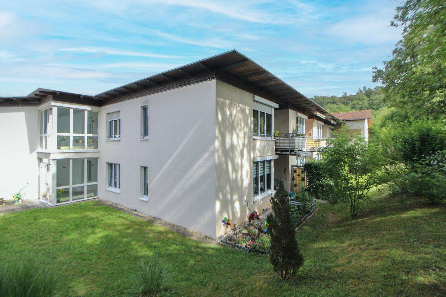 Thumbnail-Betreutes Wohnen: Gepflegte 2-Zimmer-Wohnung mit Balkon und Grünblick in Stuttgart-Weilimdorf