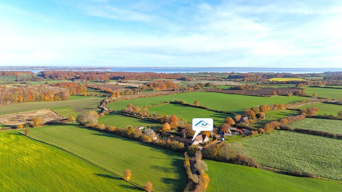 Thumbnail-Neu errichteter Resthof mit 2 Wohneinheiten und Wiese