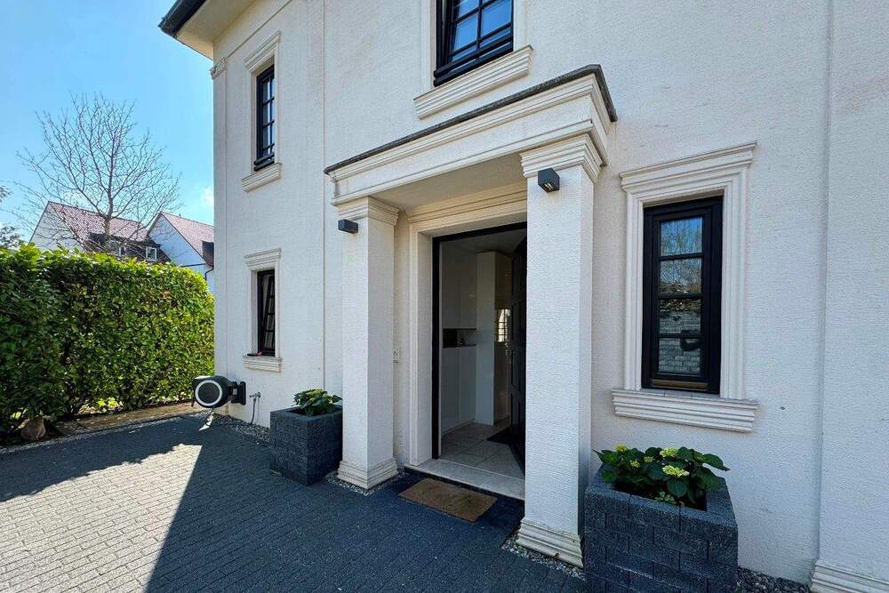 Thumbnail-Exklusives Einfamilienhaus in Traumlage von München-Solln - Ihr perfektes Zuhause wartet!