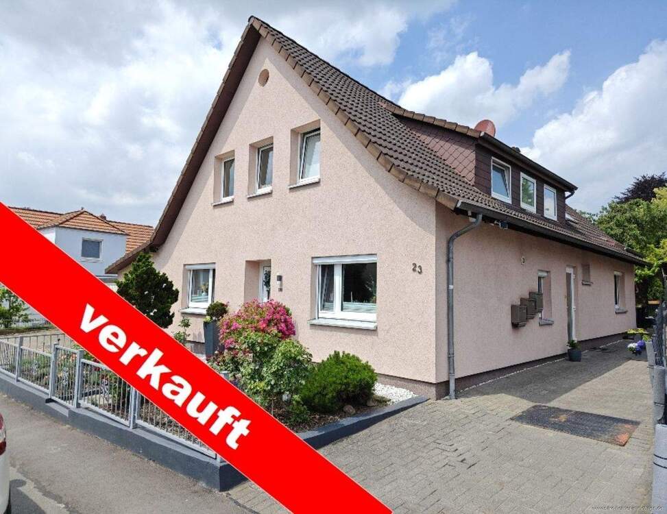 Thumbnail-** Gepflegtes 3-Familienhaus in gefragter Lage von Burgdamm **