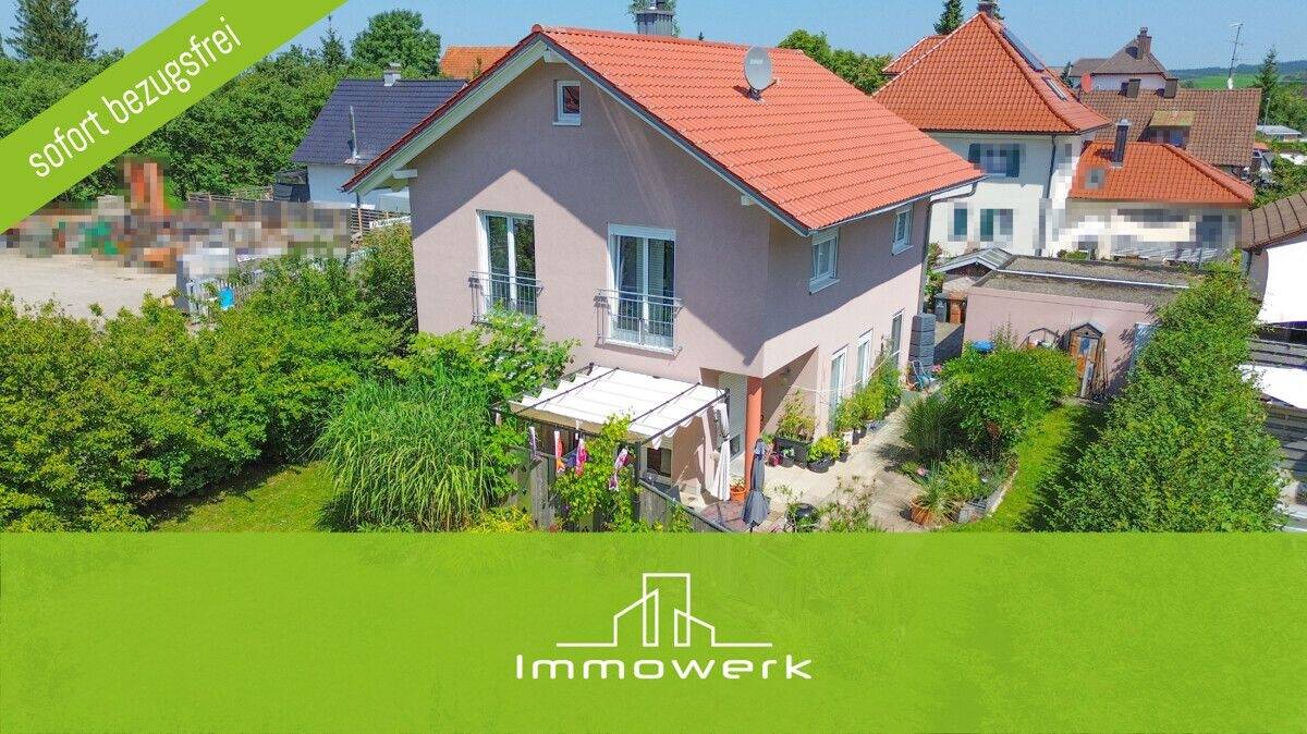 Thumbnail-Freistehendes Einfamilienhaus mit tollem Grundstück in Sontheim!