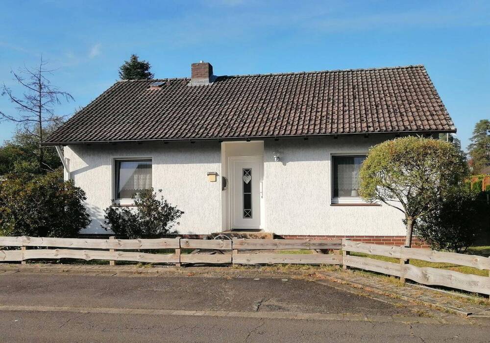 Thumbnail-Ihr Rückzugsort am Waldrand-charmantes Einfamilienhaus mit großem Garten in Lachendorf! (SY-1020-77)